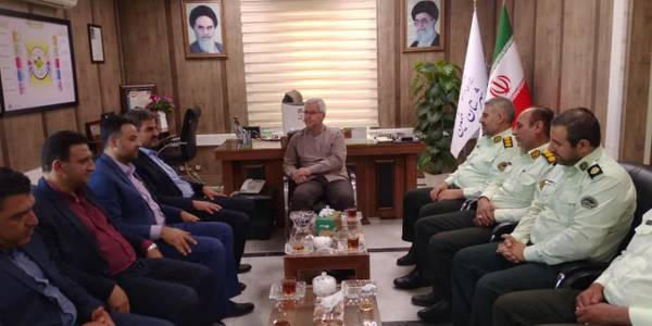 نشست مدیر عامل شرکت توزیع برق استان با فرماندار شهرستان خمین برگزار شد