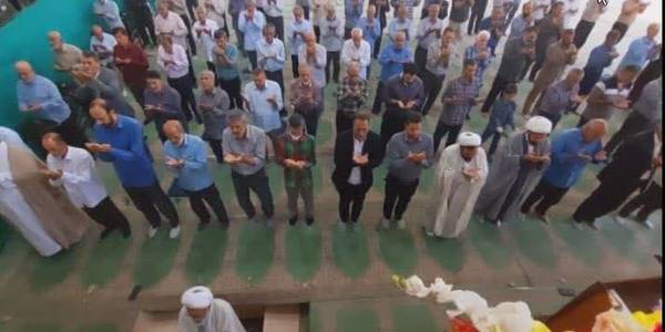 نماز عید قربان به امامت حجت‌الاسلام اجرایی امام جمعه شهرستان تفرش در مصلی ولایت برگزار شد.