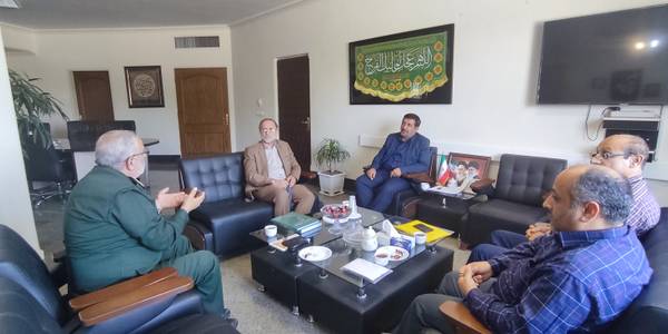 دانش نامه دفاع مقدس استان مرکزی به عنوان دومین دانشنامه دفاع مقدس در سطح کشور در مراحل پایانی ویراستاری و انتشار قرار دارد