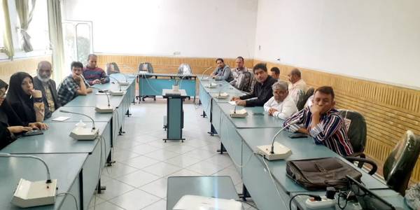 برگزاری کارگاه آموزشی با عنوان قانون رسیدگی به تخلفات اداری، قانون سلامت اداری، تجربه نگاری ویژه دهیاران بخش های مرکزی و زاویه شهرستان زرندیه