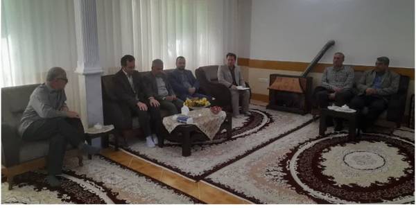 دیدار با جانباز سرافراز دفاع مقدس به مناسبت هفته گرامیداشت مقام معلم