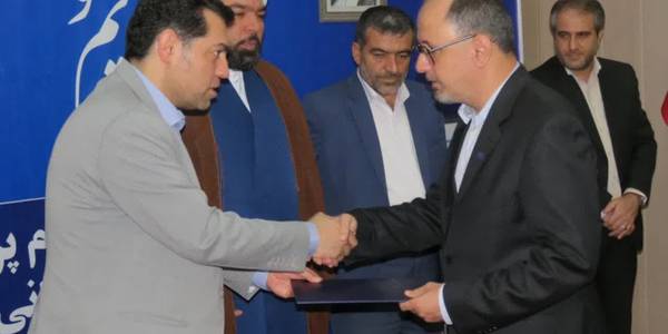 سرپرست جدید دانشکده علوم پزشکی، خدمات بهداشتی و درمانی ساوه معرفی شد.