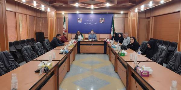 جلسه کارگروه تخصصی اشتغال و سرمایه گذاری استان مرکزی به ریاست استاندار مرکزی و با حضور فرمانداری ها برگزار شد .