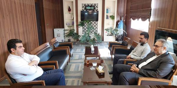 دیدار رییس تامین اجتماعی شهرستان محلات با معاون برنامه ریزی و عمرانی فرمانداری