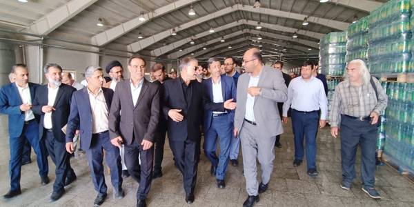 افتتاح شرکت تولیدی بهنوش شهر آستانه با حضور رئیس بنیاد مستضعفان انقلاب اسلامی و استاندار مرکزی