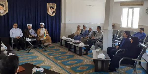 مراسم تودیع و معارفه دبیران جدید و سابق ستاد امر به معروف و نهی از منکر شهرستان کمیجان