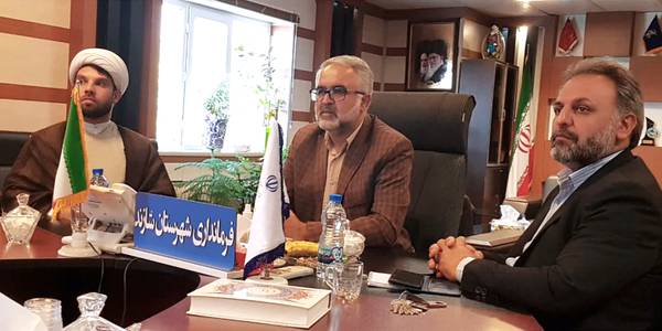 برگزاری جلسه عفاف و حجاب استان مرکزی به ریاست استاندار