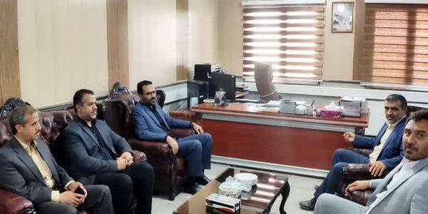 دیدار مدیرکل پدافند غیرعامل استان با فرماندار