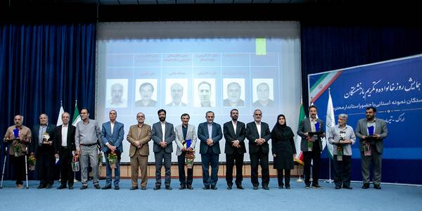 دولت برای بهبود معیشت کارکنان و بازنشستگان در تلاش است