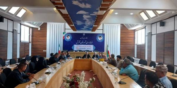 جلسه بررسی مشکلات گاز ال پی جی به ریاست مویدی معاون فرماندار شهرستان تفرش و با حضور جمعی از مسئولین در سالن جلسات فرمانداری تشکیل و برگزار شد.