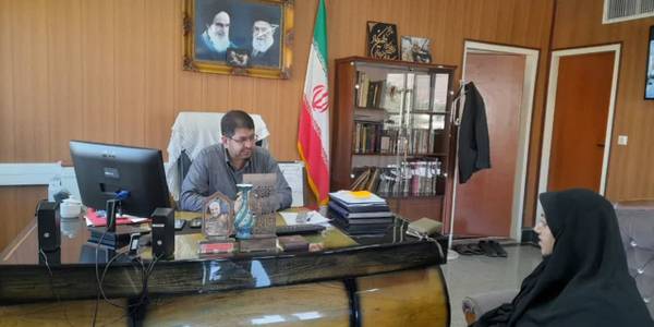 دیدار چهره ‌به ‌چهره محمدرضا رضایی فرماندار شهرستان تفرش با شهروندان       :