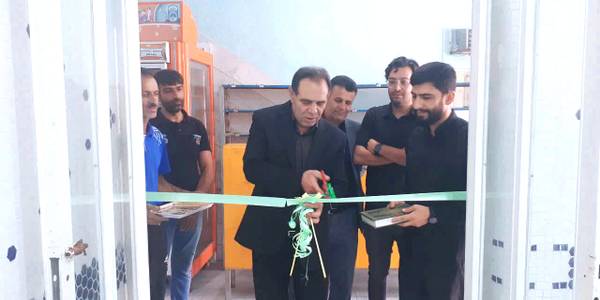 بازدید سرپرست فرمانداری از استخر آزادگان شهر شازند و بهره برداری از دیگر واحدهای مجموعه آزادگان