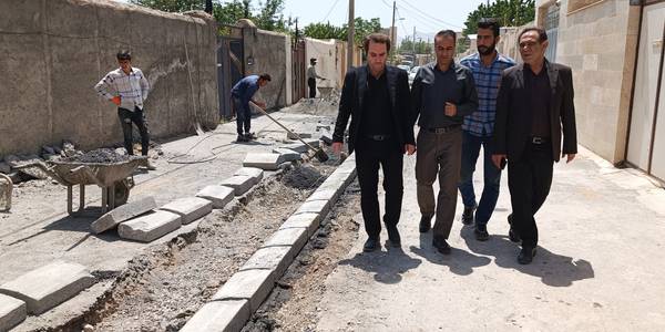 بازدید میدانی سرپرست فرمانداری شهرستان شازند از روستای اکبرآباد