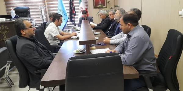 جلسه هماهنگی احداث مجموعه ورزشی با همکاری شرکت پلیمر یاس خمین برگزار شد