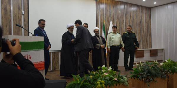 آیین تکریم و معارفه سرپرست فرمانداری شهرستان محلات برگزار شد.