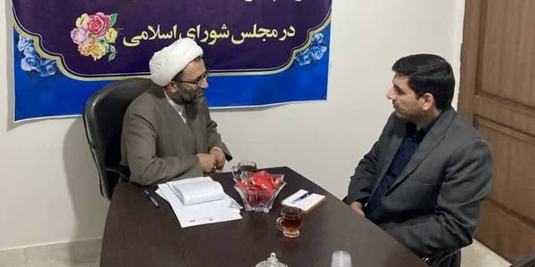 دیدار سرپرست فرمانداری شهرستان محلات با نماینده مردم محلات و دلیجان در مجلس