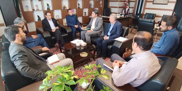 برگزاری جلسه بررسی مسائل و مشکلات شرکت مالگا با حضور سرپرست فرمانداری