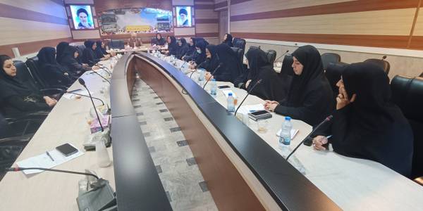 برگزاری دومین نشست تخصصی بانوان و خانواده شهرستان شازند