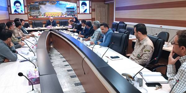 برگزاری جلسه کارگروه کنترل جمعیت حیوانات ناقل بیماری در شهرستان شازند