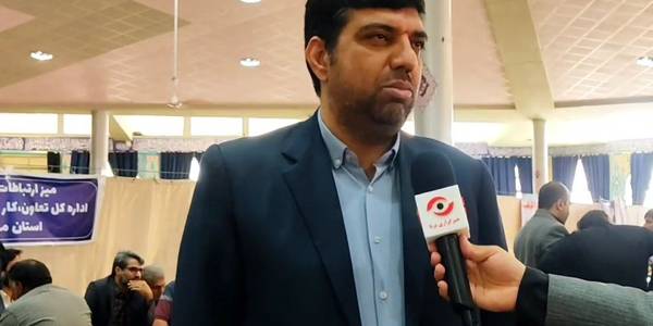 برپایی میزخدمت ارائه خدمات دستگاه های اجرایی به مردم اراک تا دو هفته دیگر در مصلی اراک ادامه دارد .