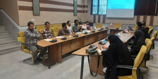 برگزاری کارگاه آموزشی با عنوان آشنایی بیشتر با سامانه ستاد ویژه دهیاران بخش قره کهریز شهرستان شازند