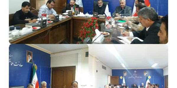 نحوه توزیع آرد ونان مورد نیاز مواکب اربعین مورد بررسی قرار گرفت.
جلسه کارگروه گندم،آرد ونان استان به ریاست گودرزی مدیر کل دفتر هماهنگی امور اقتصادی استانداری وبا حضور دیگر اعضاء برگزار شد.
در این جلسه پیرامون نحوه بازرسی ورسیدگی به تخلفات نانواییها توسط سازمان جهاد کشتورزی استان،نحوه توزیع آرد ونان مورو نیاز مواکب اربعین، 
نحوه شناور سازی گندم کارخانجات آرد استان ونظارت بر محصولات تولیدی از آرد ،توسط دانشگاه علوم پزشکی استان
مورد بحث وبررسی قرار گرفت وتصمیماتی اتخاذ گردید.
دوشنبه ۳۰ مرداد ۱۴۰۲