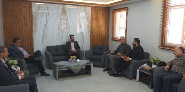 برگزاری جلسه با مدیرعامل شرکت اکسیرپویان