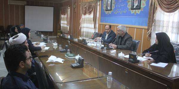 سومین جلسه ستاد جوانی جمعیت و حمایت از خانواده شهرستان خمین در سال 1402 برگزار شد