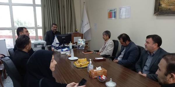 حضور فرماندار در بیمارستان امام رضا به مناسبت روز پزشک و داروساز