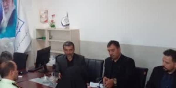 حضور فرماندار در شبکه بهداشت و درمان به مناسبت روز پزشک