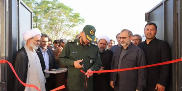 تحویل واحد‌های نهضت ملی مسکن زرندیه در هفته دولت