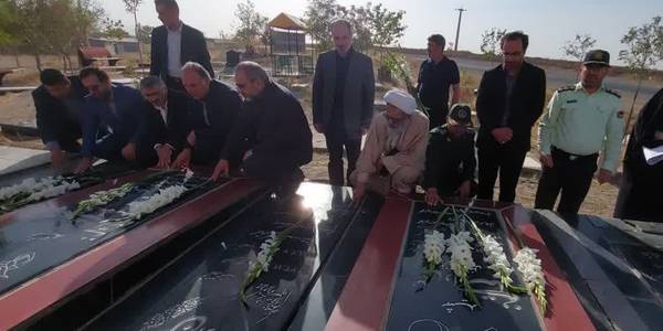 بخش اول سفر مخلص الائمه استاندار مرکزی به شهرستان تفرش به مناسبت هفته دولت