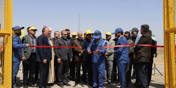 ایستگاه تقلیل فشار گاز شهدای گمنام ساوه با ظرفیت ۱۰۰ هزار مترمکعب وارد مدار شد.