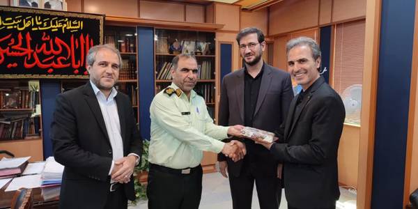 تقدیر از  زحمات سرهنگ خورشیدوند در مدت تصدی جانشینی فرماندهی انتظامی شهرستان ساوه