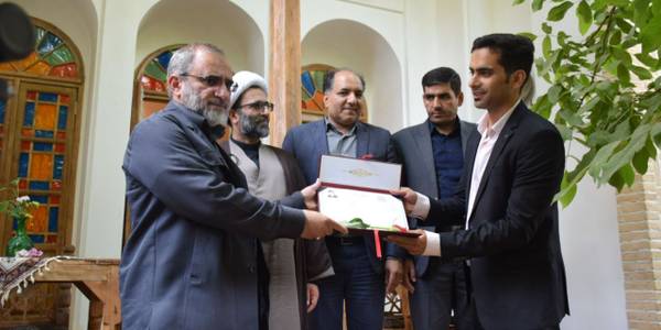 اقامتگاه سنتی  «خانه محلاتی‌ها» افتتاح شد.