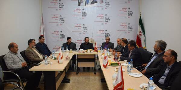 بازدید معاون وزیر صمت و رییس سازمان توسعه تجارت کشور از محل نمایشگاه بین المللی سنگ نیم ور