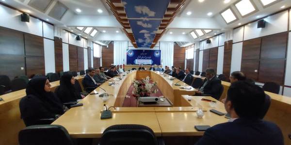 جلسه مدیریت بحران به ریاست جواد اتابکی سرپرست فرمانداری شهرستان تفرش و با حضور اعضا در سالن اجتماعات فرمانداری تشکیل و برگزار شد.