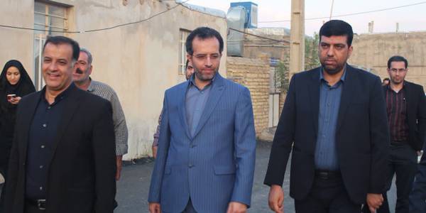 بازدید مدیرکل دفتر امور روستایی و شوراها از روستاهای بخش مرکزی شهرستان اراک