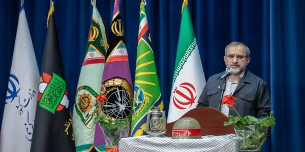 پیام‌های غنی دفاع مقدس در بین نسل جوان ترویج شود