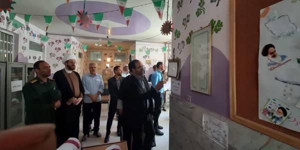 نواختن زنگ ایثار و مقاومت وآغاز بازگشایی مدارس در مدرسه روستای هفتان