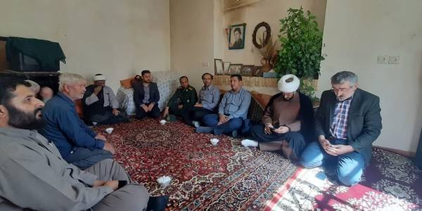 دیدار با خانواده شهدا و جانبازان روستای هفتان