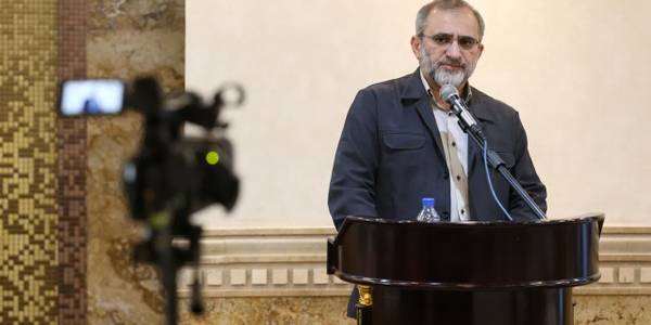 آموزش حقوقی فراگیر در سطح وزارت بهداشت دنبال شود