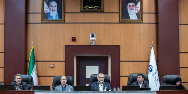 مدیران از انفعال و بی‌تحرکی در حوزه اطلاع‌رسانی خارج شوند