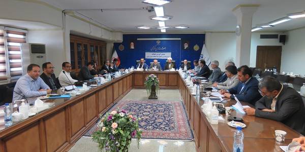 چهارمین جلسه ستاد انتخابات استان در روز پنجشنبه مورخ 1402-07-06 با حضور مخلص الائمه استاندار مرکزی ، حجت الاسلام مبارک آبادی رئیس هیات نظارت استان ، معاونین استاندار ، اعضاء ستاد انتخابات استان ، فرمانداران در سالن جلسات استانداری برگزار شد.