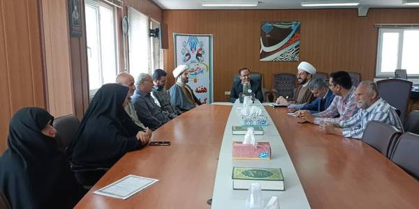 دیدار مدیر اوقاف شهرستان با فرماندار بمناسبت هفته وقف