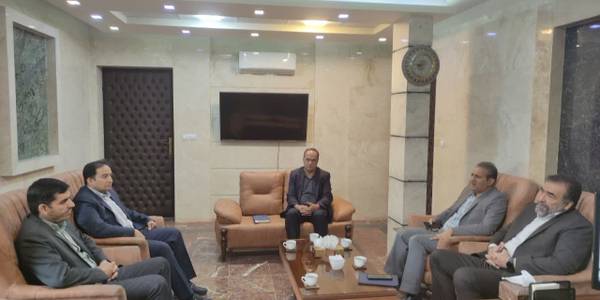 دیدار مدیرعامل شرکت شهرک های صنعتی استان مرکزی با سرپرست فرمانداری شهرستان محلات