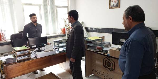 بازدید سرزده سرپرست فرمانداری از ادارات اوقاف و امور خیریه و ثبت اسناد و املاک شهرستان محلات