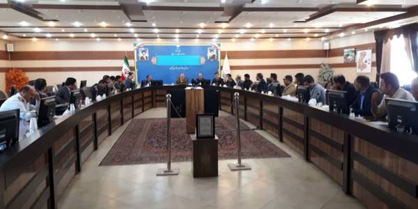 جلسه بررسی مسائل و مشکلات راه‌های اصلی شهرستان ساوه به ریاست اسدی معاون هماهنگی امور عمرانی استاندار مرکزی