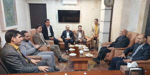 دیدار معاون معاون حقوقی، مجلس و هماهنگی امور استان های دانشگاه پیام نور با سرپرست فرمانداری شهرستان محلات