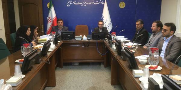 دوره آموزشی با عنوان « آمادگی برای ثبت نام و بررسی صلاحیت ها » به صورت مشترک با حضور فرمانداران مراکز حوزه های انتخابیه و روسای دفاتر هیات نظارت در شهرستانها به صورت وبینار